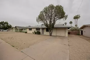 427 E Malibu Dr, Tempe, AZ 85282 - Photo 1