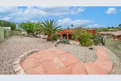 16527 E Briarwood Drive, Fountain Hills, AZ 85268 - Photo 12