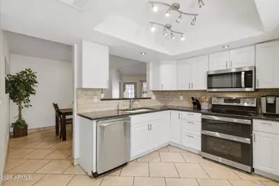 2102 W Marco Polo Road, Phoenix, AZ 85027 - Photo 2