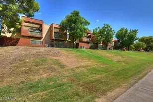 3600 N Hayden Rd, Scottsdale, AZ 85251 - Photo 32