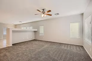 797 W Agrarian Hills Dr, San Tan Valley, AZ 85143 - Photo 8