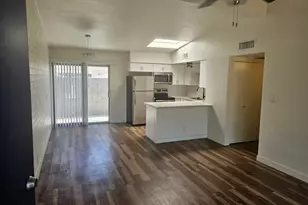 2342 N 46th St, Phoenix, AZ 85008 - Photo 4