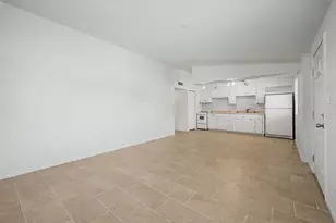 10606 W Oakmont Dr, Sun City, AZ 85351 - Photo 6