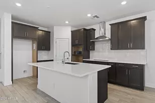 13488 N 157th Ln, Surprise, AZ 85379 - Photo 14