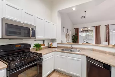 17536 W Desert View Lane, Goodyear, AZ 85338 - Photo 24