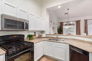 17536 W Desert View Ln, Goodyear, AZ 85338 - Photo 24