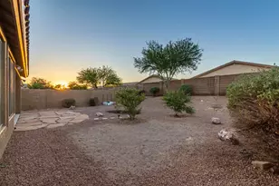 17536 W Desert View Ln, Goodyear, AZ 85338 - Photo 36