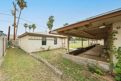 8231 N 58th Avenue, Glendale, AZ 85302 - Photo 40