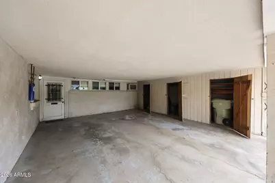 8231 N 58th Avenue, Glendale, AZ 85302 - Photo 36