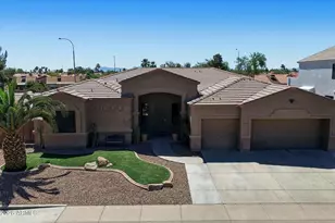 6690 S Eucalyptus Pl, Chandler, AZ 85249 - Photo 2