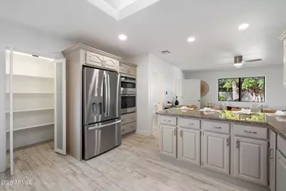 8228 E Oak Street, Scottsdale, AZ 85257 - Photo 12
