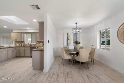 8228 E Oak Street, Scottsdale, AZ 85257 - Photo 8