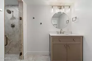 8228 E Oak St, Scottsdale, AZ 85257 - Photo 22
