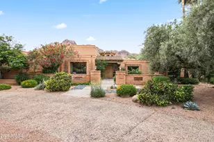 4737 E Valley Vista Ln, Paradise Valley, AZ 85253 - Photo 34
