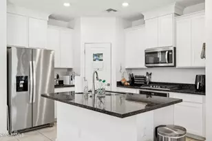 14360 W Pershing St, Surprise, AZ 85379 - Photo 4