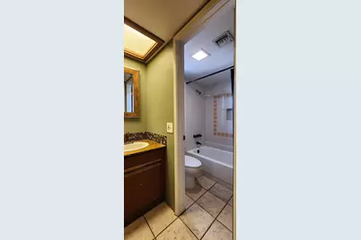 7557 N Dreamy Draw Drive #Unit 240, Phoenix, AZ 85020 - Photo 12