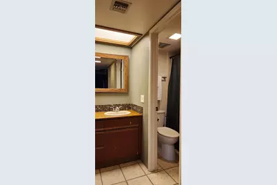 7557 N Dreamy Draw Drive #Unit 240, Phoenix, AZ 85020 - Photo 10