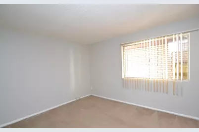 2201 W Belmont Avenue #Apt 4, Phoenix, AZ 85021 - Photo 22