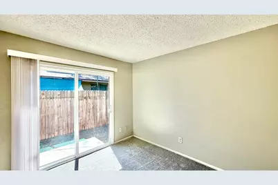 2201 W Belmont Avenue #Apt 4, Phoenix, AZ 85021 - Photo 14