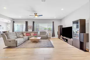 3353 E Aster Dr, Chandler, AZ 85286 - Photo 10
