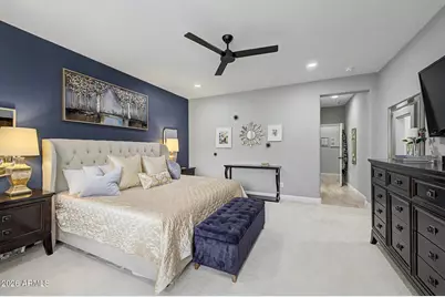 21117 N 37th Run, Phoenix, AZ 85050 - Photo 22