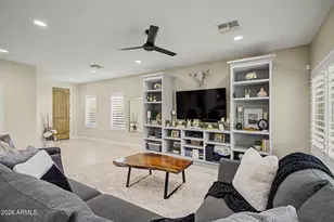 21117 N 37th Run, Phoenix, AZ 85050 - Photo 6