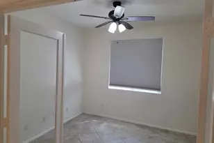 1828 E Beverly Rd, Phoenix, AZ 85042 - Photo 8