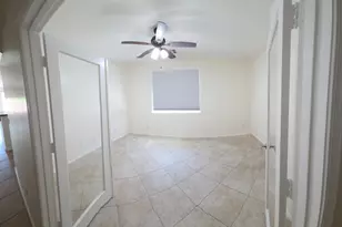 1828 E Beverly Rd, Phoenix, AZ 85042 - Photo 12