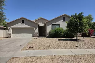 1828 E Beverly Rd, Phoenix, AZ 85042 - Photo 2