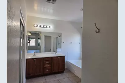 1828 E Beverly Road, Phoenix, AZ 85042 - Photo 28