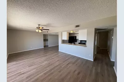 5720 N 48th Lane, Glendale, AZ 85301 - Photo 4
