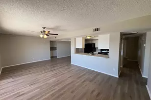 5720 N 48th Ln, Glendale, AZ 85301 - Photo 4