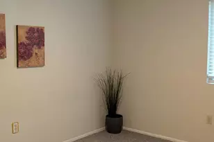 461 W Holmes Ave, Mesa, AZ 85210 - Photo 10