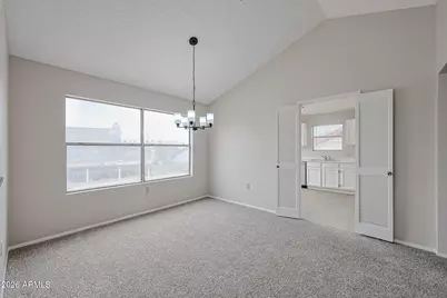 6910 N 78th Avenue, Glendale, AZ 85303 - Photo 8