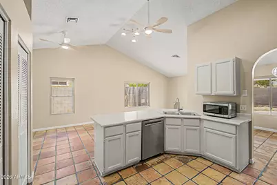 6433 W Kings Avenue, Glendale, AZ 85306 - Photo 16
