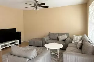 4723 W Gelding Dr, Glendale, AZ 85306 - Photo 6