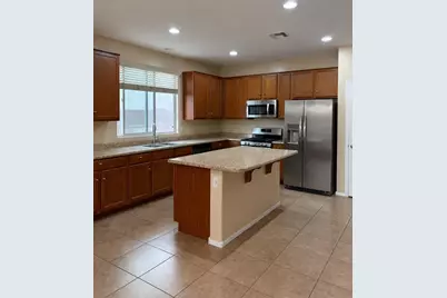 4723 W Gelding Drive, Glendale, AZ 85306 - Photo 2