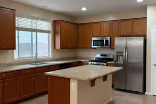 4723 W Gelding Dr, Glendale, AZ 85306 - Photo 2