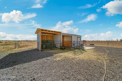 660 S Foothills Boulevard, Taylor, AZ 85939 - Photo 32