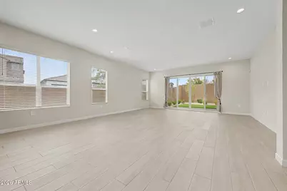 6010 E Quail Avenue, Phoenix, AZ 85054 - Photo 8