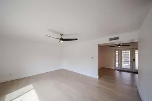 8372 E Solano Dr, Scottsdale, AZ 85250 - Photo 12