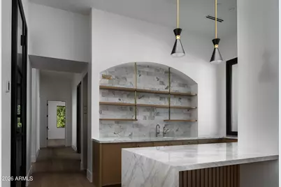 6610 N Mountain View Drive, Paradise Valley, AZ 85253 - Photo 10