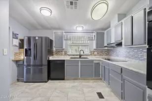 205 S Higley Rd, Mesa, AZ 85206 - Photo 4