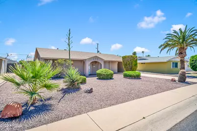 11007 N 109th Avenue, Sun City, AZ 85351 - Photo 2
