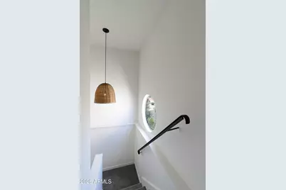 8502 N Central Avenue #8, Phoenix, AZ 85020 - Photo 12