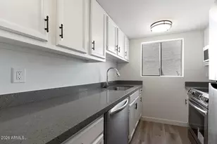 8502 N Central Ave, Phoenix, AZ 85020 - Photo 8