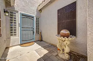 25652 W Rio Vista Ln, Buckeye, AZ 85326 - Photo 4