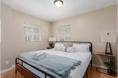 7754 E Catalina Drive, Scottsdale, AZ 85251 - Photo 16
