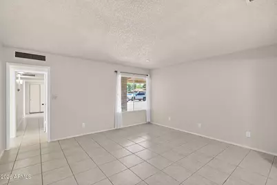 4534 W Vogel Avenue, Glendale, AZ 85302 - Photo 8