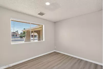 4534 W Vogel Avenue, Glendale, AZ 85302 - Photo 14